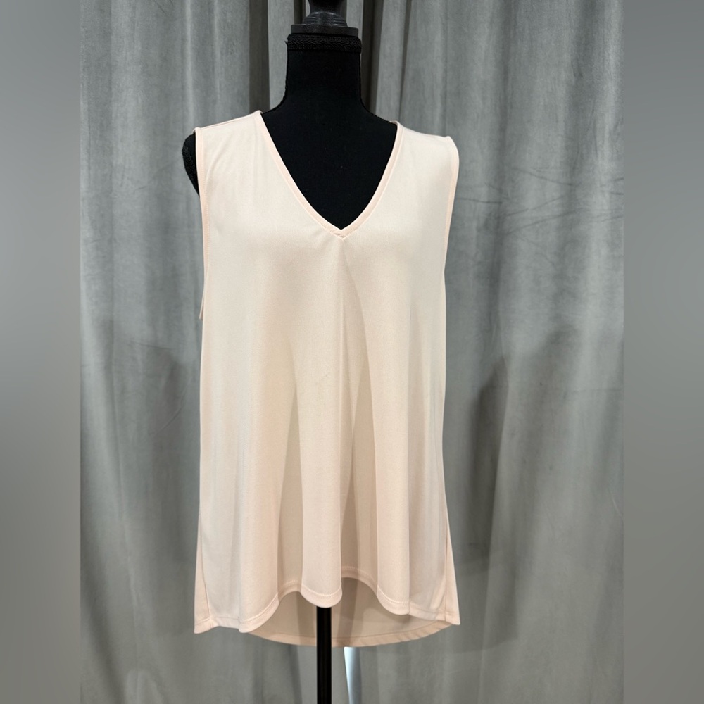 Nine West Cream V-Neck Tank Top